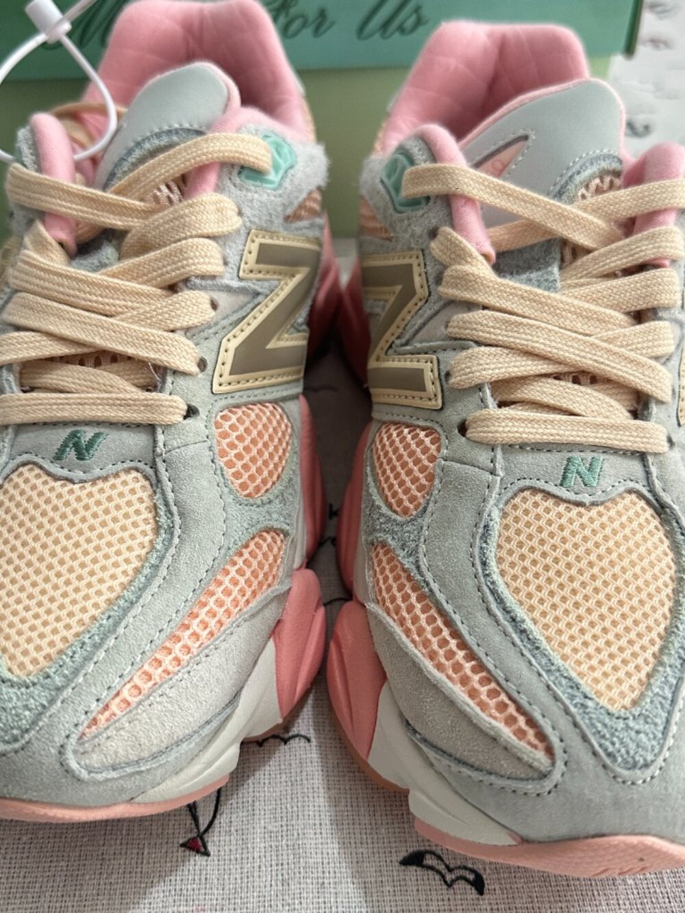 New Balance 9060 "Made For Us" Pink and Green Color Block - Picture 3 of 11